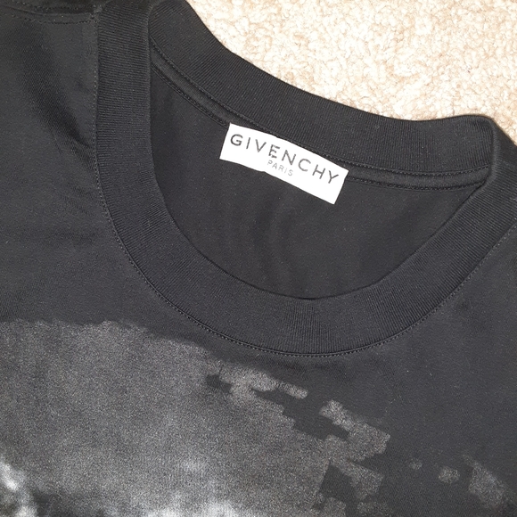 MEN'S GIVENCHY ROTTWEILER GRAPHIC T-SHIRT - Picture 7 of 7